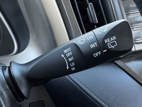 Used 2015 Toyota RAV4 LE image 22