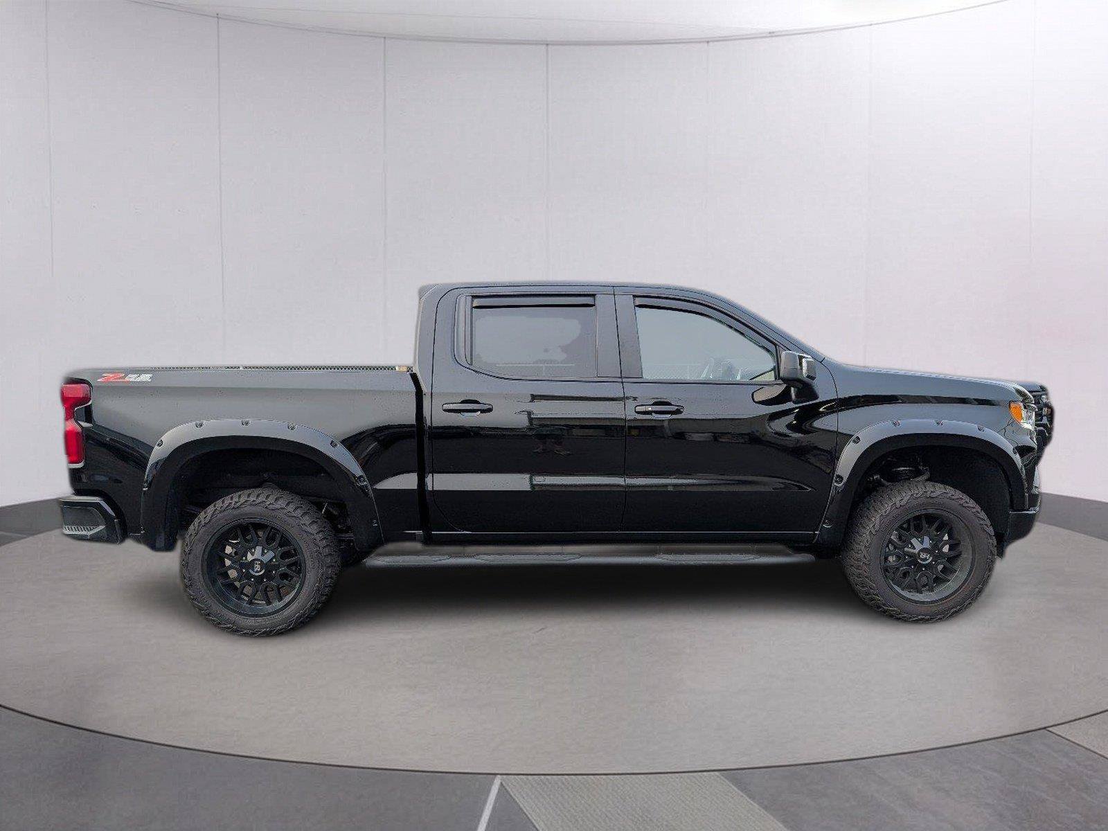 Used 2026 Chevrolet Silverado 1500 RST AWD/4WD image 8