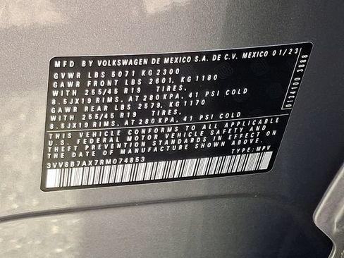 Used 2024 Volkswagen Tiguan SE R-Line AWD/4WD image 27