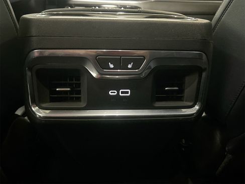 Used 2022 Chevrolet Silverado 1500 High Country w/ Z71 Off-Road Package image 26