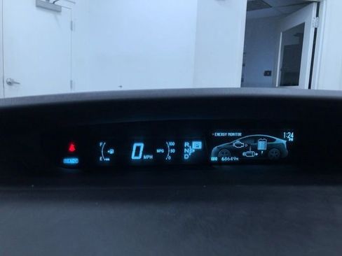 Used 2012 Toyota Prius Three image 30