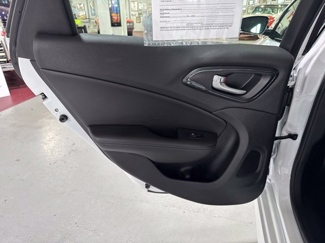 Used 2015 Chrysler 200 S w/ Navigation & Sound Group I AWD/4WD image 30