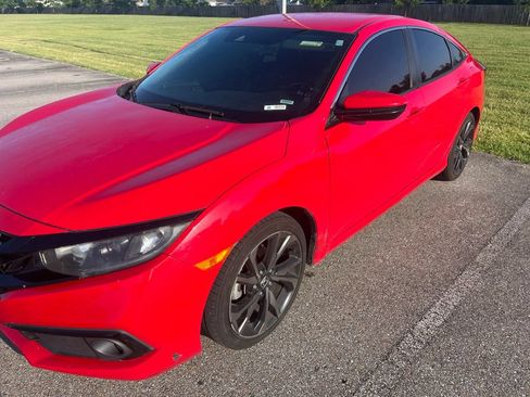 Used 2021 Honda Civic Sport image 1