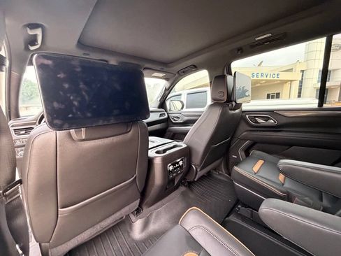 Used 2021 GMC Yukon AT4 w/ AT4 Premium Plus Package AWD/4WD image 21