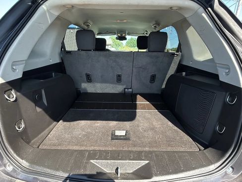 Used 2013 GMC Terrain SLE FWD image 23