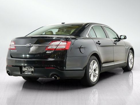 Used 2014 Ford Taurus SEL w/ Equipment Group 201A AWD/4WD image 5