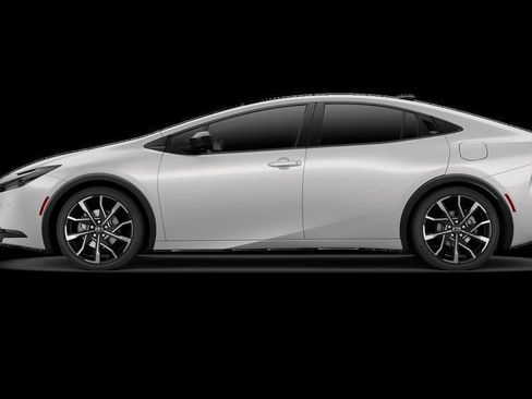 New 2026 Toyota Prius Plug-In Hybrid image 25