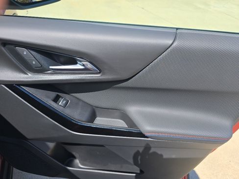 Used 2025 Chevrolet Equinox RS w/ Safety and Technology Package FWD image 15