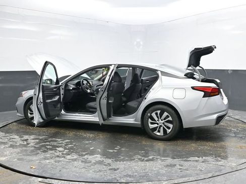 Used 2021 Nissan Altima 2.5 S image 39