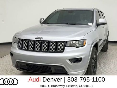 Used 2018 Jeep Grand Cherokee Altitude image 7