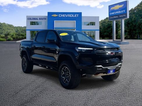 Certified 2024 Chevrolet Colorado ZR2 w/ ZR2 Convenience Package III image 8