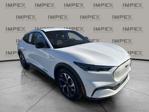 Used 2024 Ford Mustang Mach-E Select w/ Comfort Package Lite image 7