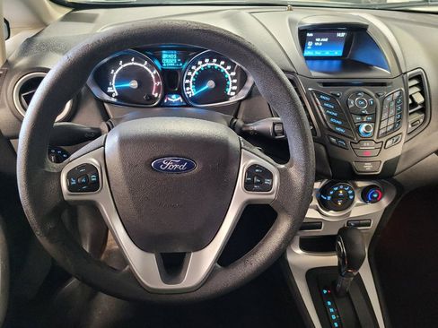 Used 2018 Ford Fiesta SE FWD image 22