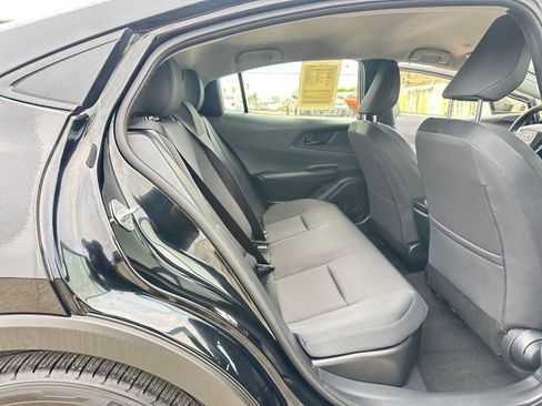 Used 2025 Toyota Prius LE image 25