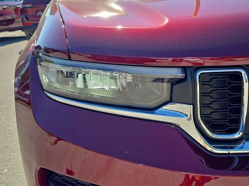 New 2025 Jeep Grand Cherokee Laredo X w/ Luxury Tech Group I image 7