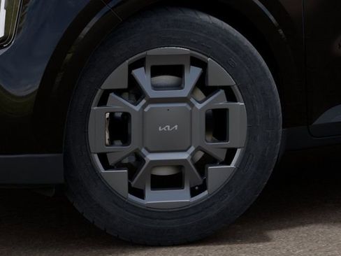 New 2026 Kia Carnival EX FWD image 10