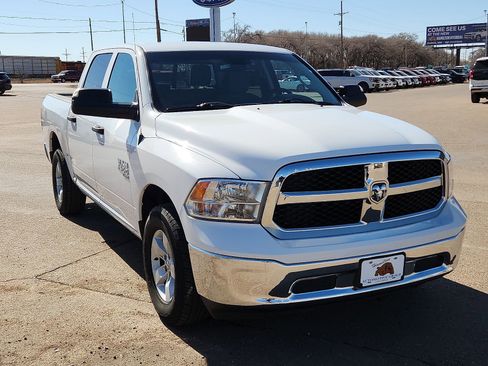 Used 2023 RAM 1500 Classic SLT w/ Trailer & Traction Group image 6