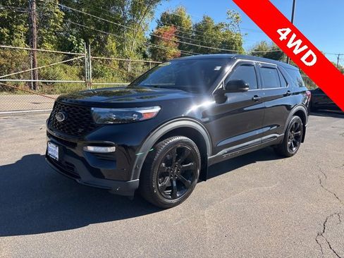 Used 2022 Ford Explorer ST w/ Equipment Group 401A image 3