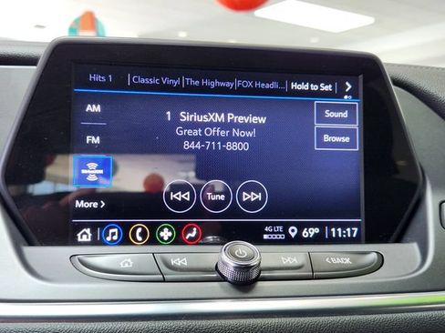 Used 2021 Chevrolet Blazer LT FWD image 22