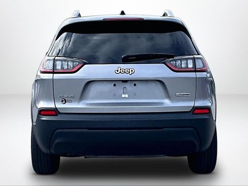 Used 2021 Jeep Cherokee Latitude Plus AWD/4WD image 5