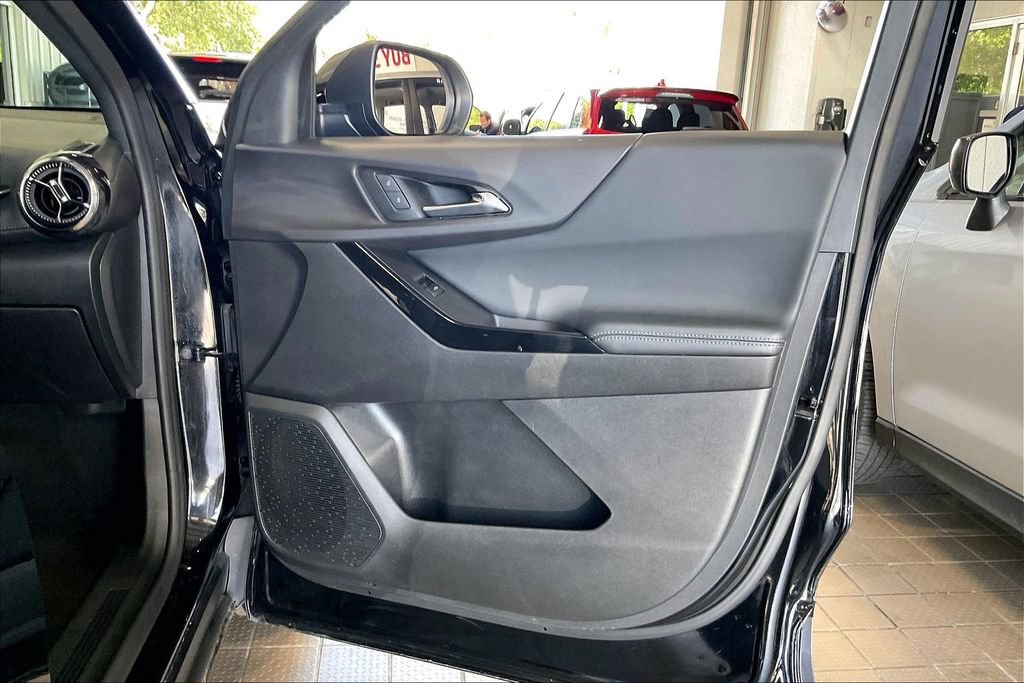 Used 2025 Chevrolet Equinox LT AWD/4WD image 20