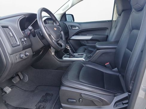 Used 2022 Chevrolet Colorado ZR2 AWD/4WD image 19