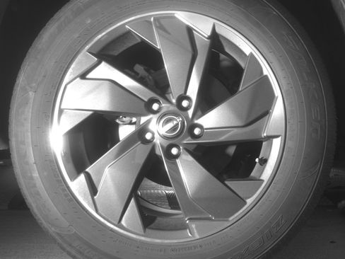 Used 2025 Nissan Rogue SV FWD image 15