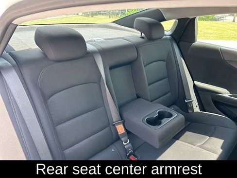 Used 2024 Chevrolet Malibu LT image 41