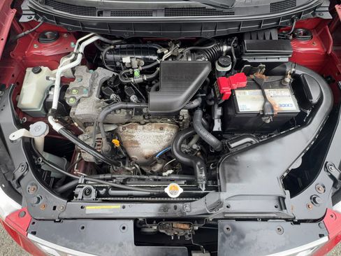 Used 2011 Nissan Rogue S image 32