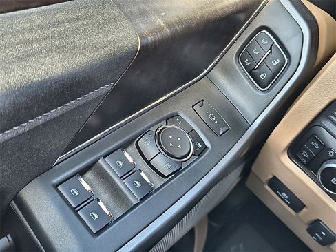 New 2025 Ford F350 Lariat w/ Lariat Ultimate Package image 13