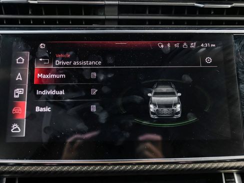 Used 2022 Audi RS Q8 image 39