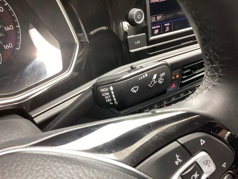 Used 2019 Volkswagen Jetta SE w/ Cold Weather Package FWD image 44