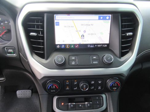 Used 2023 GMC Acadia SLE w/ Driver Convenience Package FWD image 26