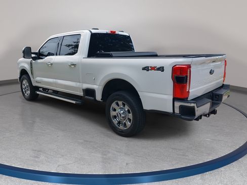 Used 2025 Ford F350 Lariat w/ Chrome Package AWD/4WD image 7