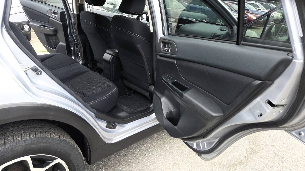 Used 2013 Subaru Crosstrek 2.0i Premium AWD/4WD image 39