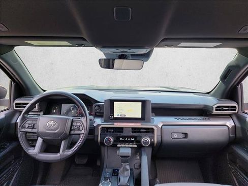 Used 2025 Toyota Tacoma SR5 AWD/4WD image 14