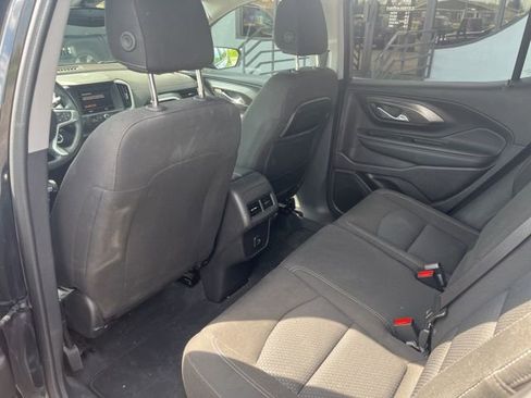 Used 2024 GMC Terrain SLE w/ Elevation Edition AWD/4WD image 13