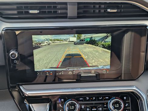 Certified 2026 GMC Sierra 1500 Denali AWD/4WD image 21