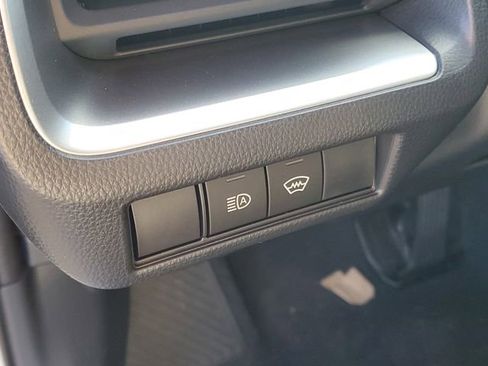 Used 2026 Toyota Prius LE image 12