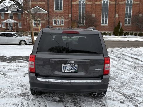 Used 2016 Jeep Patriot High Altitude image 4