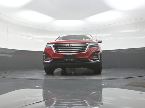 Used 2024 Chevrolet Equinox Premier AWD/4WD image 10