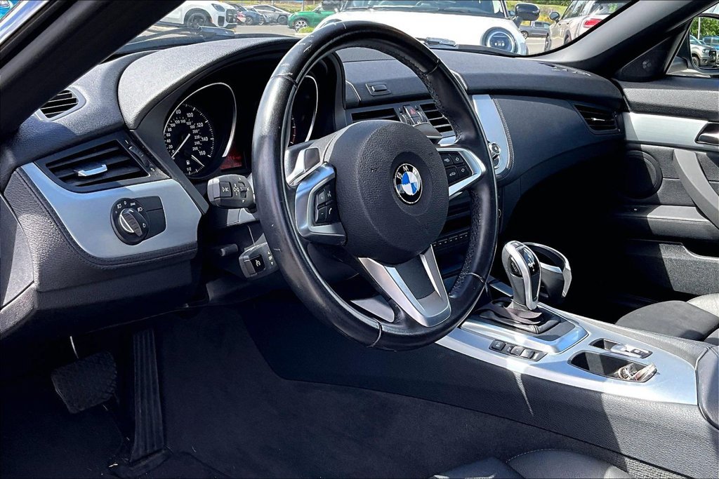 Used 2011 BMW Z4 sDrive35i RWD image 14