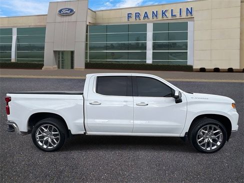 Used 2023 Chevrolet Silverado 1500 LTZ image 8