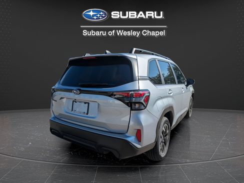 Used 2026 Subaru Forester Premium AWD/4WD image 5