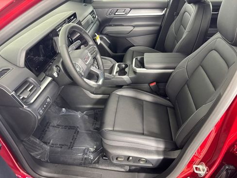 New 2026 GMC Terrain Elevation w/ Elevation Premium Package image 9