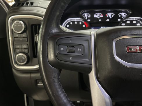 Used 2022 GMC Sierra 2500 SLE w/ SLE Convenience Package image 18