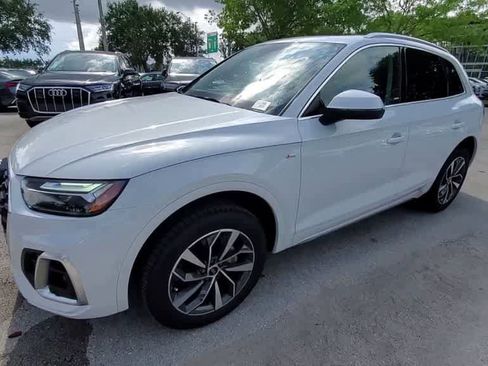 Certified 2023 Audi Q5 2.0T Premium Plus w/ Premium Plus Package AWD/4WD image 4