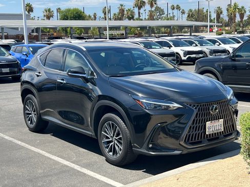 Used 2025 Lexus NX 350h AWD w/ Accessory Package (Z2) image 2