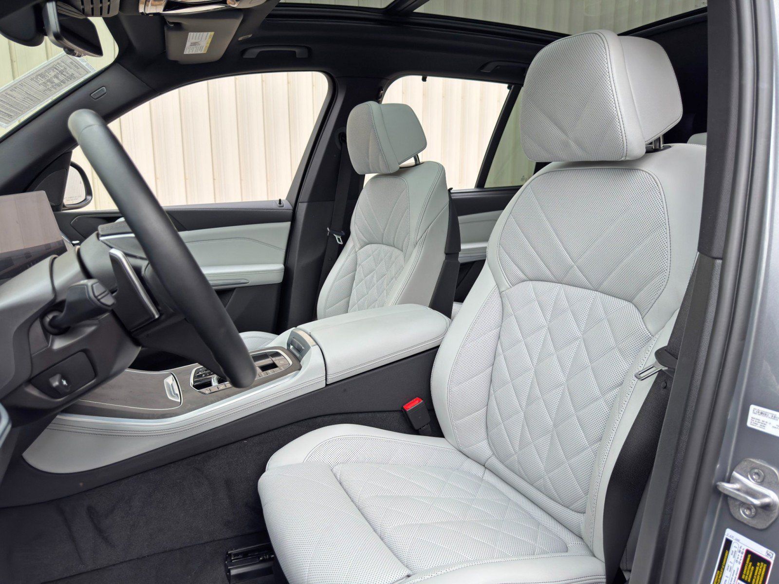 Used 2024 BMW X5 sDrive40i w/ Premium Package RWD image 43