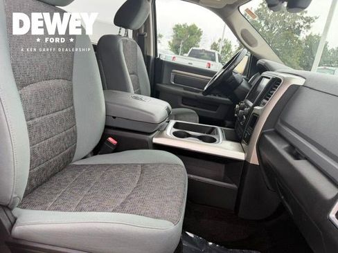 Used 2015 RAM 1500 Big Horn AWD/4WD image 39